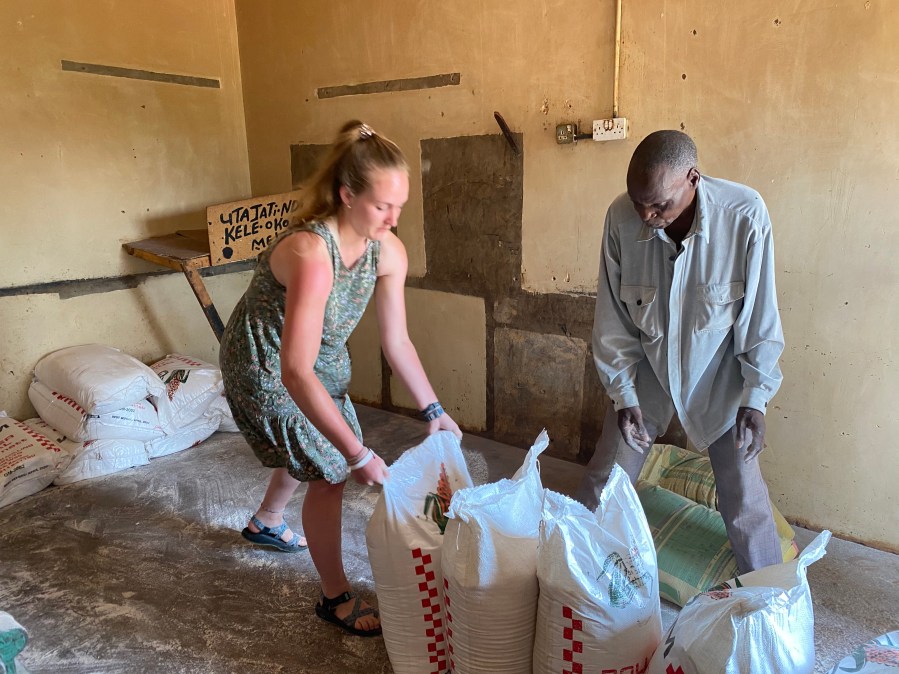 7D35B65B-1593-4852-B44F-9C24E001E083